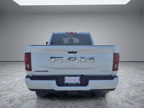 Used 2026 RAM 2500 Laramie AWD/4WD image 6