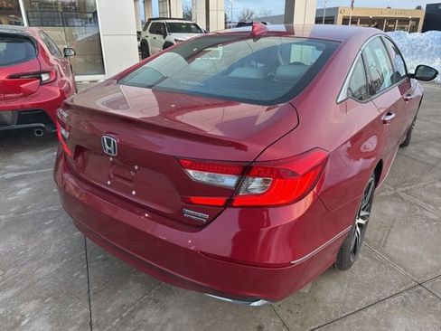 Used 2021 Honda Accord Touring image 7