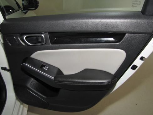 Certified 2025 Honda Civic Sport Touring image 20