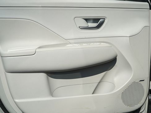 New 2026 Hyundai Kona Limited AWD/4WD image 17