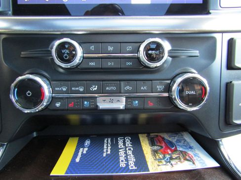 Certified 2022 Ford F150 King Ranch w/ Equipment Group 601A High image 35