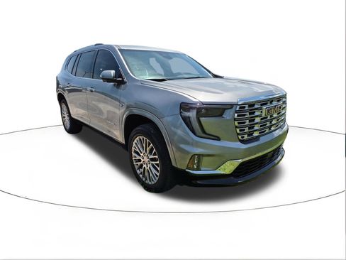 Used 2025 GMC Acadia Denali FWD image 1