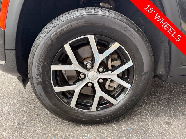 Used 2023 Jeep Grand Cherokee L Limited w/ Luxury Tech Group II AWD/4WD image 53