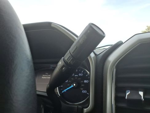 Used 2020 Ford F250 Lariat w/ Lariat Ultimate Package image 27