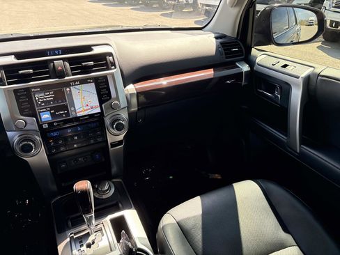 Used 2021 Toyota 4Runner Limited image 28