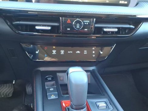 New 2026 Nissan Kicks SR w/ SR Premium Package AWD/4WD image 14
