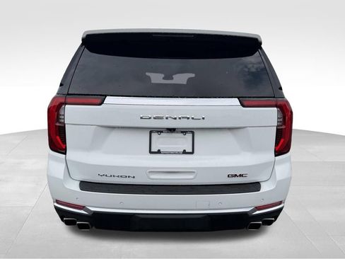Used 2025 GMC Yukon XL Denali w/ Sun & Power Step Package AWD/4WD image 18