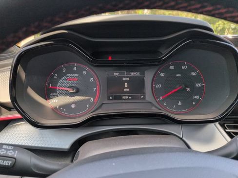Used 2024 Chevrolet Trax RS w/ Driver Confidence Package FWD image 38