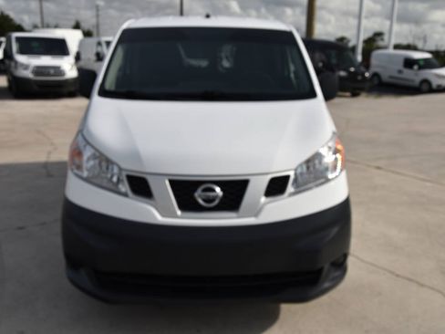 Used 2017 Nissan NV200 S w/ Back Door Glass Package FWD image 2