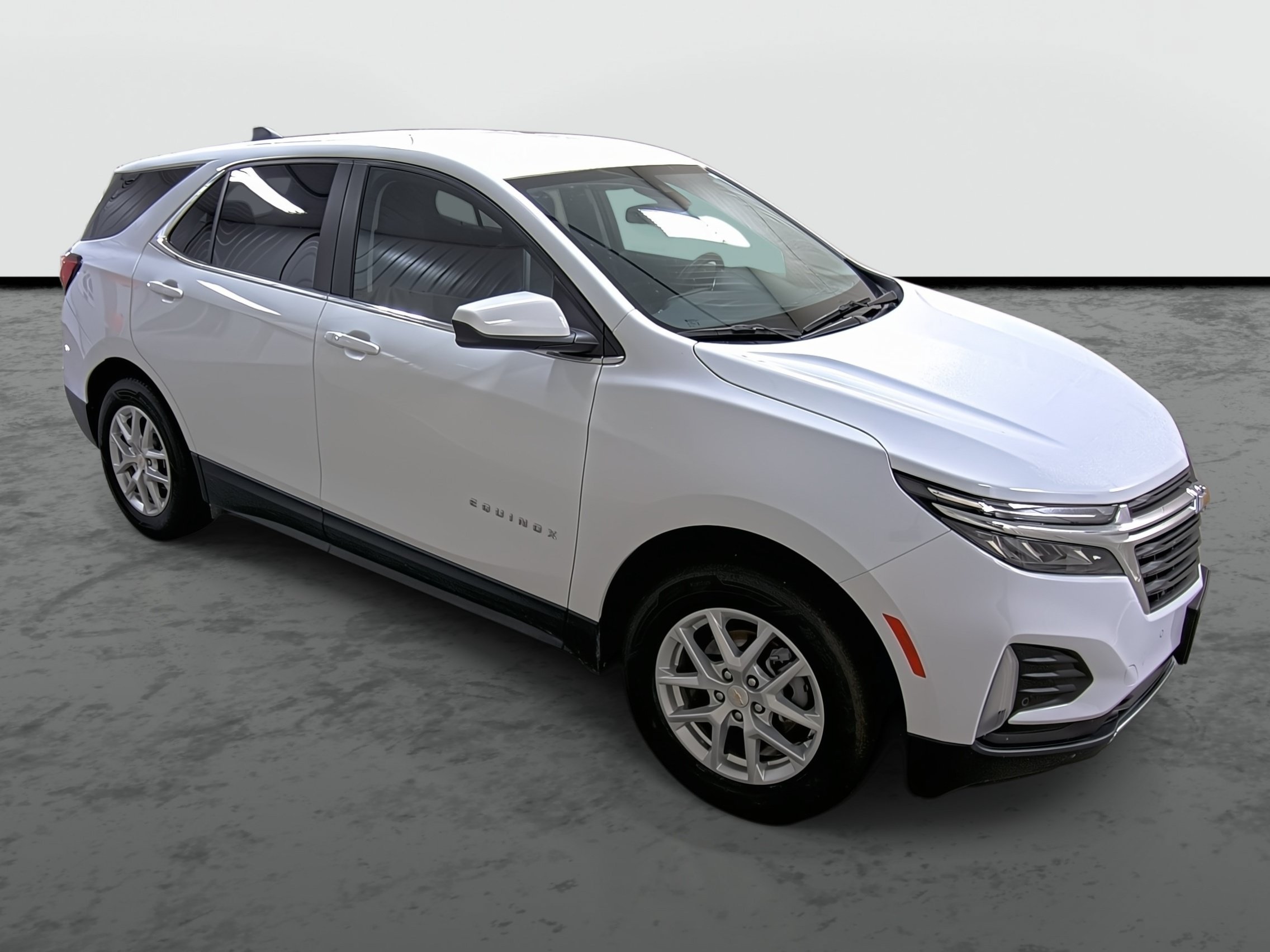 Certified 2024 Chevrolet Equinox LT AWD/4WD image 5