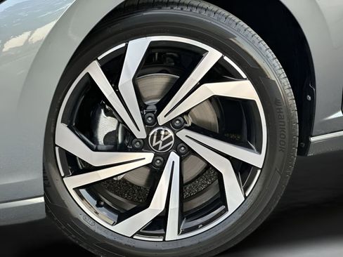 New 2026 Volkswagen Jetta SEL image 10