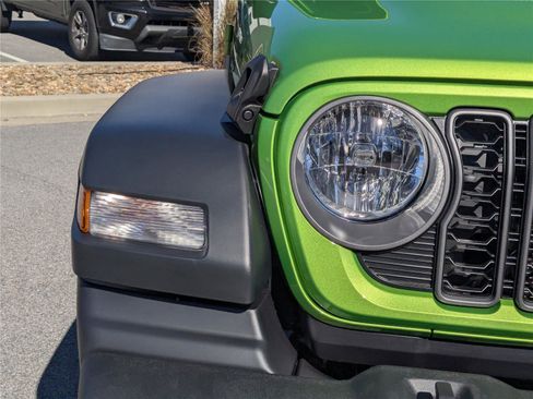New 2026 Jeep Wrangler Sport AWD/4WD image 10