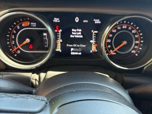 Used 2018 Jeep Wrangler Unlimited Sport S AWD/4WD image 17