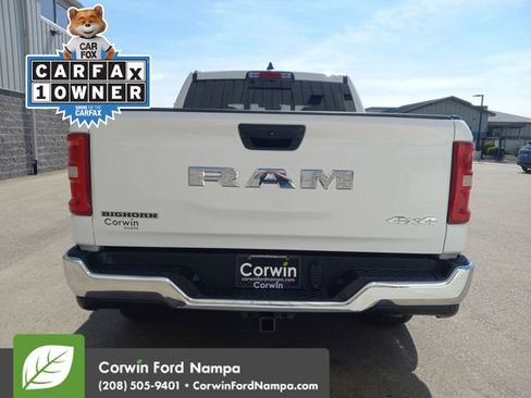 Used 2025 RAM 1500 Big Horn AWD/4WD image 4