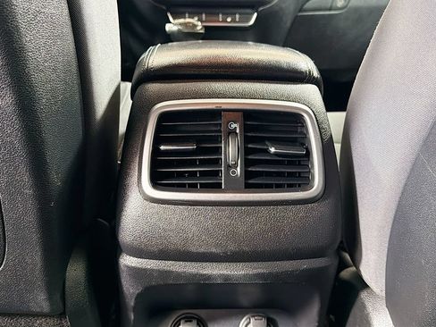 Used 2017 Kia Sorento FWD w/ LX Convenience Package image 25
