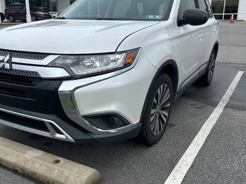 Used 2020 Mitsubishi Outlander SEL AWD/4WD image 1
