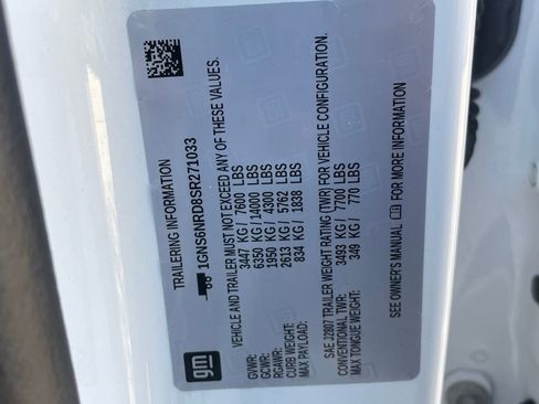 Used 2025 Chevrolet Tahoe LT image 29