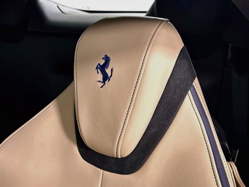 Used 2025 Ferrari Roma Spider RWD image 38