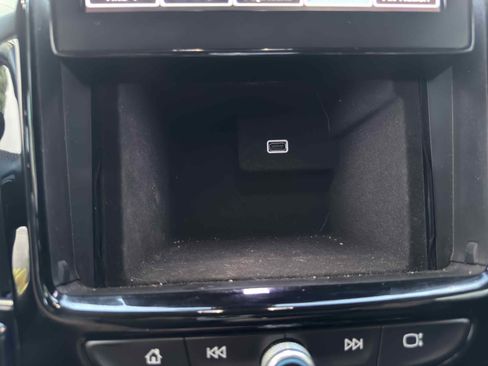 Used 2018 Chevrolet Traverse Premier w/ Redline Edition image 52