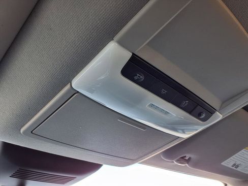 Used 2024 Nissan Sentra SV image 24