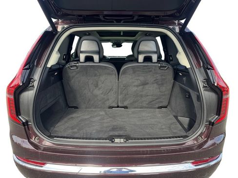 Certified 2025 Volvo XC90 B5 Core AWD/4WD image 6