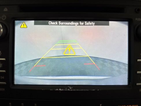 Used 2017 GMC Acadia Limited SLT image 16