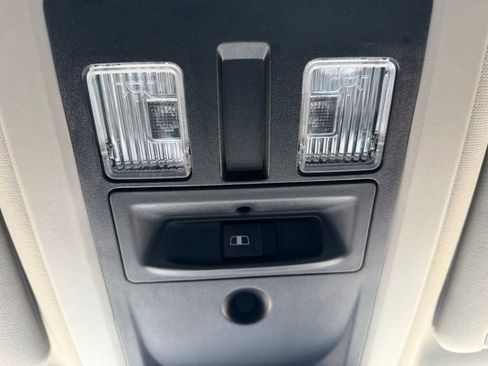 Used 2018 RAM 3500 Big Horn w/ Sport Appearance Group image 26