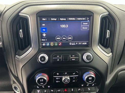 Used 2023 GMC Sierra 2500 Denali image 13