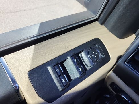 Used 2019 Ford F150 XLT image 13