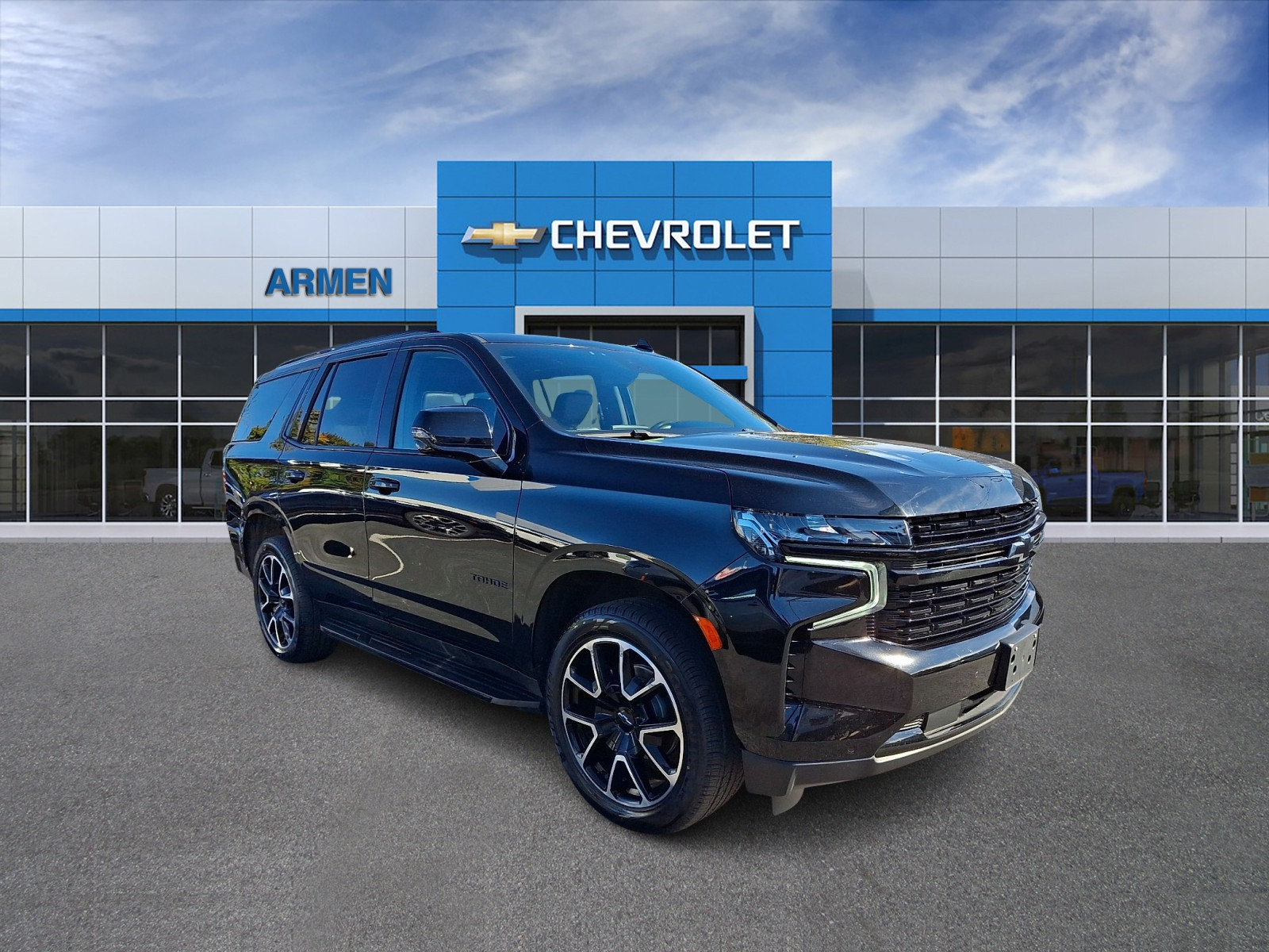 Certified 2023 Chevrolet Tahoe RST w/ Luxury Package AWD/4WD image 4