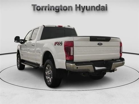 Used 2022 Ford F350 Lariat w/ Lariat Ultimate Package image 5
