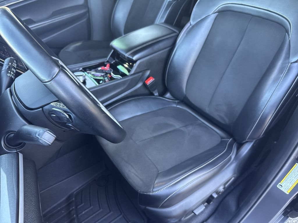 Used 2021 Jeep Grand Cherokee L Laredo AWD/4WD image 11