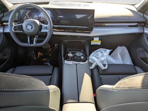 New 2026 BMW 530i w/ M Sport Package image 13