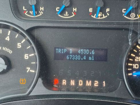 Used 2014 Ford F150 STX w/ Equipment Group 201A Mid RWD image 17