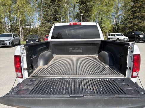 Used 2023 RAM 1500 Classic SLT w/ Protection Group AWD/4WD image 21