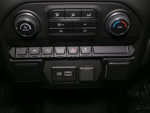 Used 2022 Chevrolet Silverado 1500 W/T image 28