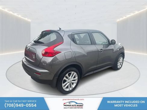 Used 2011 Nissan Juke S AWD/4WD image 4