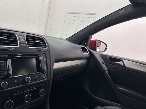 Used 2012 Volkswagen GTI 4-Door FWD image 24