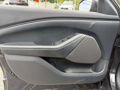 Used 2022 Ford Mustang Mach-E Select AWD/4WD image 14