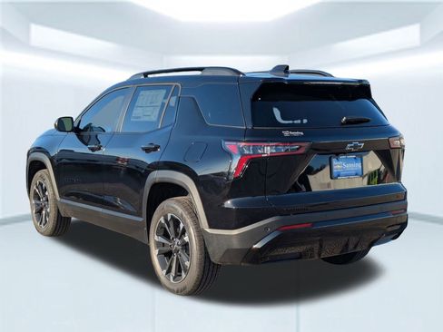 New 2026 Chevrolet Equinox RS w/ Convenience Package III image 4