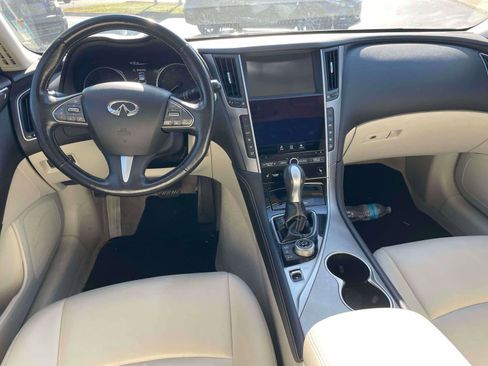 Used 2015 INFINITI Q50 Premium w/ Navigation Package image 7