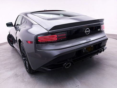 Used 2024 Nissan Z Performance w/ Floor Mat Package RWD image 12