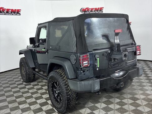 Used 2016 Jeep Wrangler Sport AWD/4WD image 6