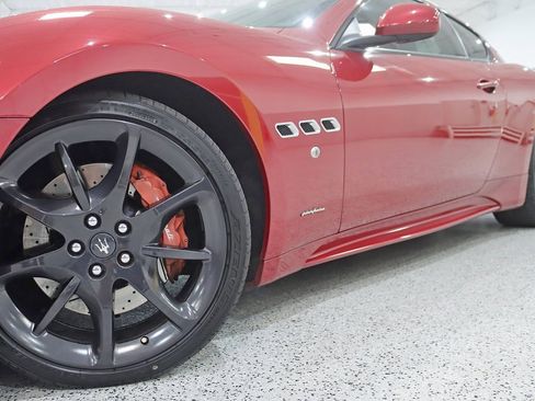 Used 2017 Maserati GranTurismo Sport image 5
