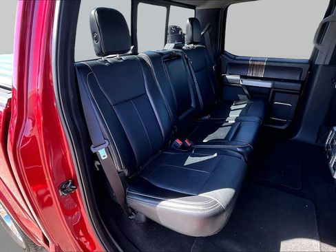 Used 2018 Ford F150 Lariat w/ Equipment Group 502A Luxury image 27