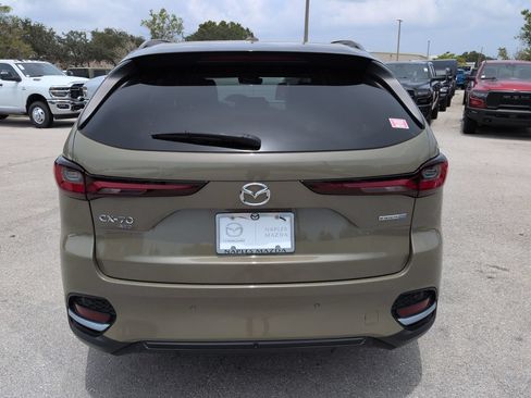 Used 2025 MAZDA CX-70 Plug-In Hybrid w/ Premium Plus AWD/4WD image 6