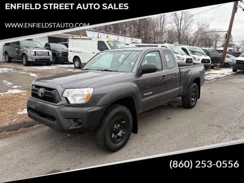 Used 2013 Toyota Tacoma Base 4x4 4dr Access Cab 6.1 ft image 1