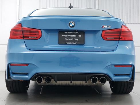 Used 2018 BMW M3 RWD image 6