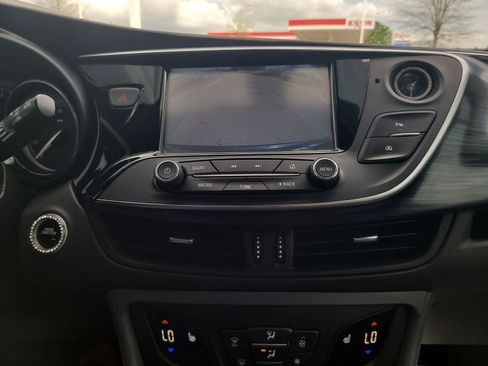 Used 2020 Buick Envision Essence w/ Experience Buick Package FWD image 21