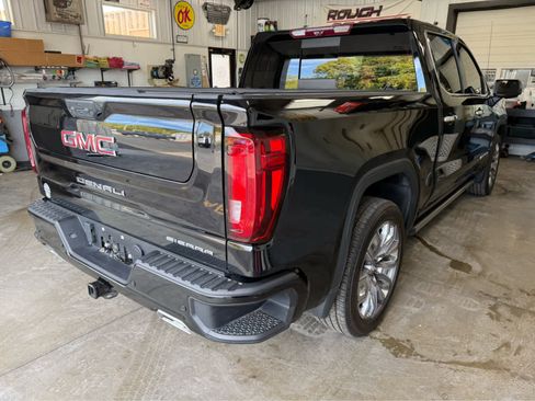 Used 2023 GMC Sierra 1500 Denali w/ Denali Reserve Package image 5